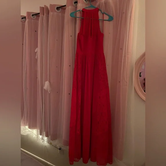 Express,Red,Size 2 - Picture 2 of 2